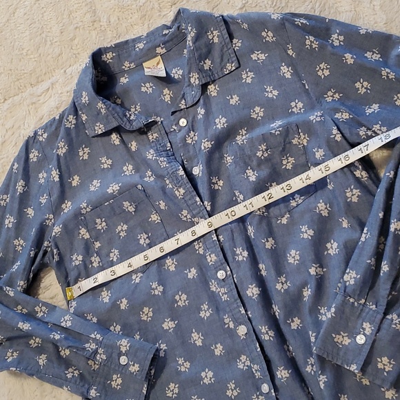 Faded Glory floral button down shirt - Picture 2 of 5